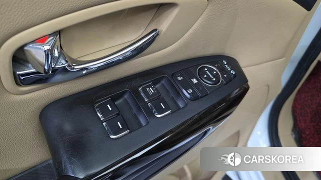 Kia The New Carnival 2018 Белый из Кореи, фото 3