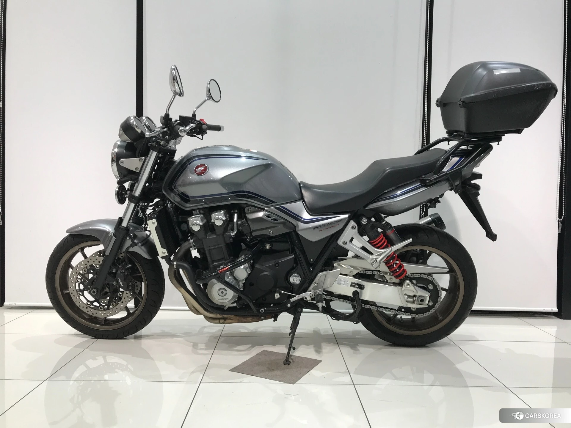 Проданный Honda CB1300SF 2019 из Японии, фото 3