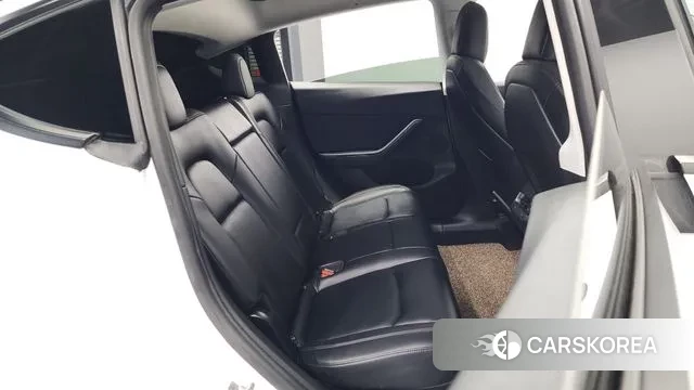 Tesla Model Y 2021 Белый из Кореи, фото 3