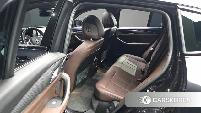 BMW X4 (G02) 2023 Черный из Кореи, фото 3