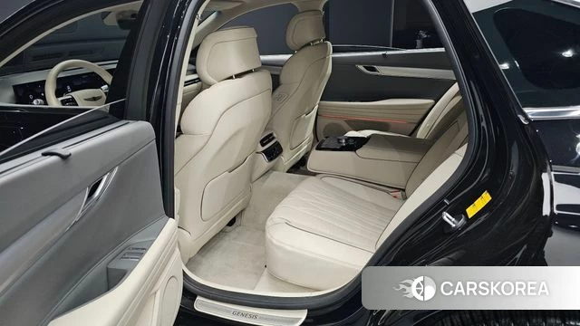 Genesis G80 (RG3) 2024 Черный из Кореи, фото 3