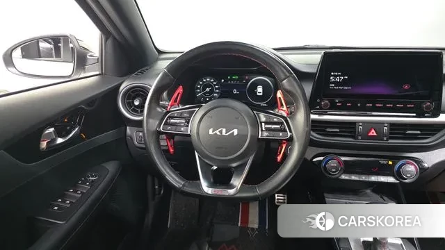 Kia The New K3 2nd generation 2021 Белый из Кореи, фото 3