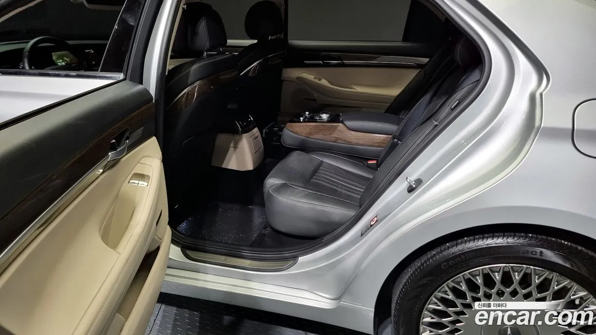 Genesis G90 2019 Серебристо-серый из Кореи, фото 3