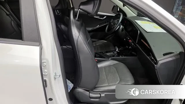 Kia Di Ol Nu Niro 2022 Белый из Кореи, фото 3