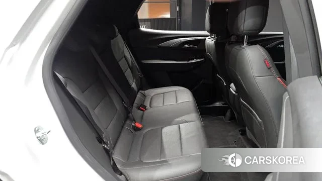 Chevrolet (GM Daewoo) Trailblazer 2022 Белый из Кореи, фото 3