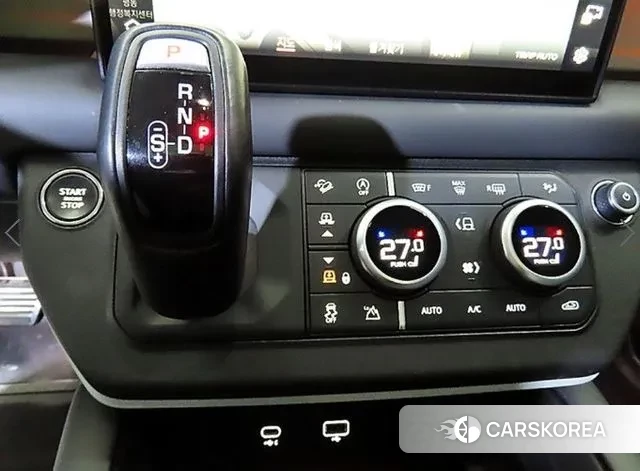 Land Rover Defender (L663) 2023 Белый из Кореи, фото 3