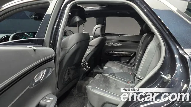 Genesis GV70 2021 Черный из Кореи, фото 3