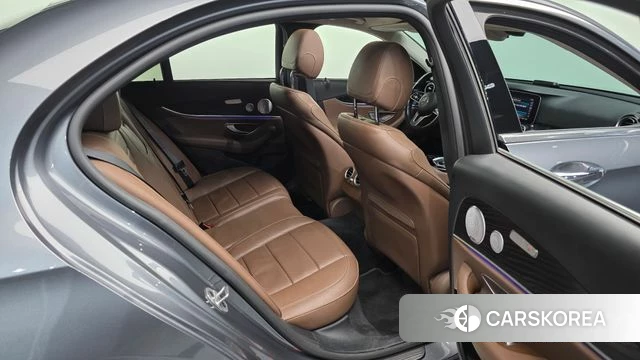 Mercedes-Benz E-Class W213 2020 Серый из Кореи, фото 3