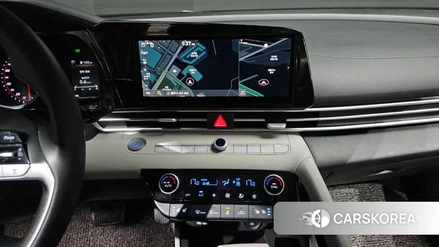 Hyundai Avante (CN7) 2020 Серебристо-серый из Кореи, фото 3