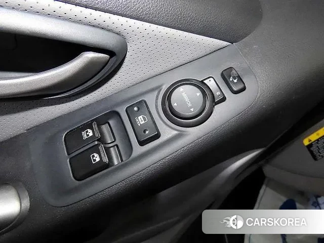 Hyundai The New Grand Starex 2018 Серебристо-серый из Кореи, фото 3