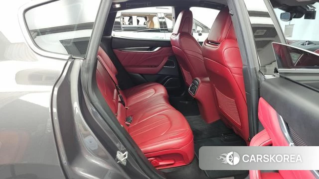 Maserati Levante 2019 Серый из Кореи, фото 3