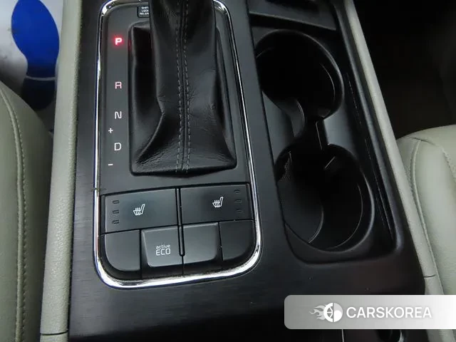 Kia All New Carnival 2018 Белый из Кореи, фото 3