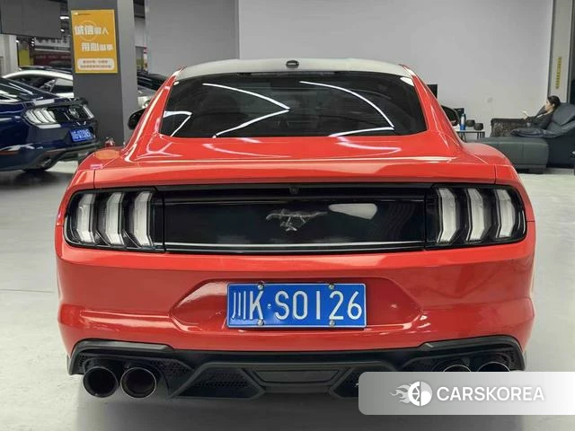 Ford Mustang 2020 Красный из Китая, фото 3