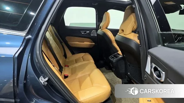 Volvo XC60 second Generation 2020 Синий из Кореи, фото 3