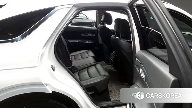 Genesis GV70 2022 Белый из Кореи, фото 3