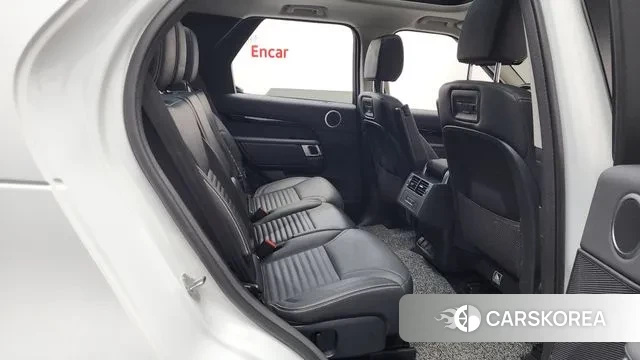 Land Rover Discovery 5 2022 Белый из Кореи, фото 3