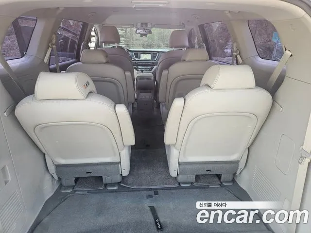 Kia The New Carnival 2019 Черный из Кореи, фото 3