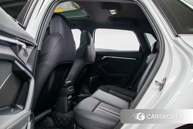 Audi A3 2024 Белый из Китая, фото 3