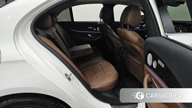 Mercedes-Benz E-Class W213 2020 Белый из Кореи, фото 3