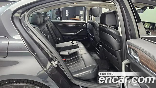 BMW 5 Series (G30) id 2264776 из Кореи 3