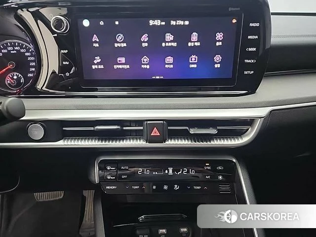 Kia K5 3rd generation 2022 Черный из Кореи, фото 3