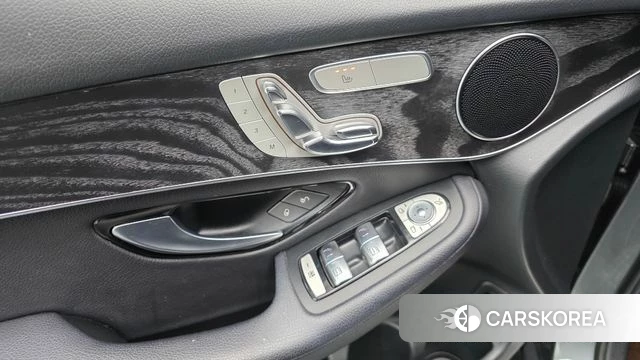 Mercedes-Benz GLC-Class X253 2019 Серый из Кореи, фото 3