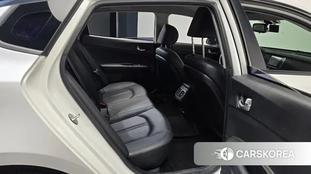 Kia The New K5 2nd generation 2018 Белый из Кореи, фото 3