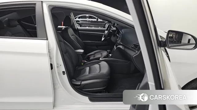 Hyundai The New Avante AD 2019 Белый из Кореи, фото 3