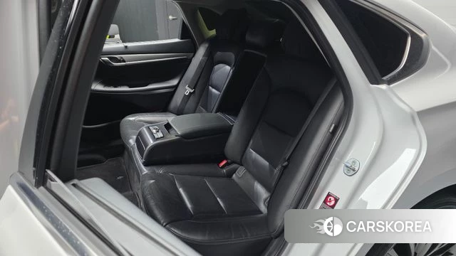 Hyundai Grandeur IG 2019 Белый из Кореи, фото 3
