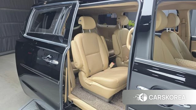 Kia The New Carnival 2019 Черный из Кореи, фото 3