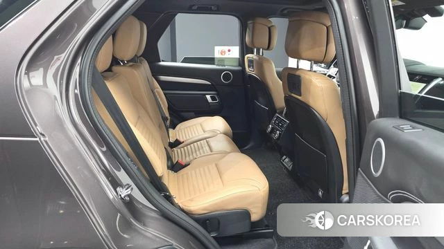 Land Rover Discovery 5 2025 Коричневый из Кореи, фото 3