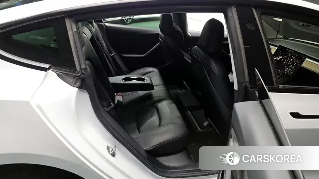 Tesla Model 3 2022 Белый из Кореи, фото 3