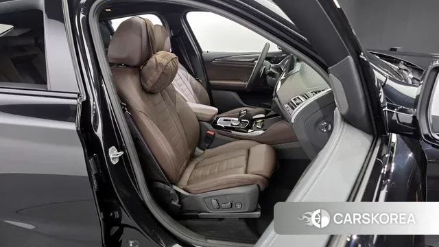 BMW X4 (G02) 2025 Черный из Кореи, фото 3