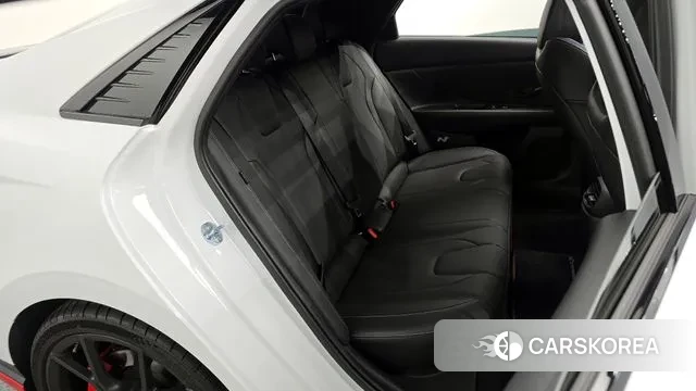 Hyundai The New Avante (CN7) 2025 Белый из Кореи, фото 3