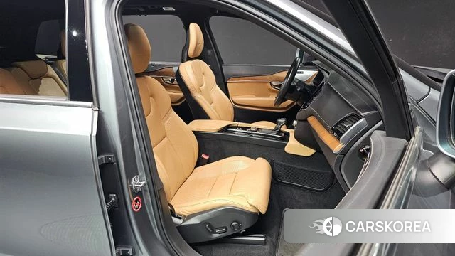 Volvo XC90 second Generation 2020 Серый из Кореи, фото 3