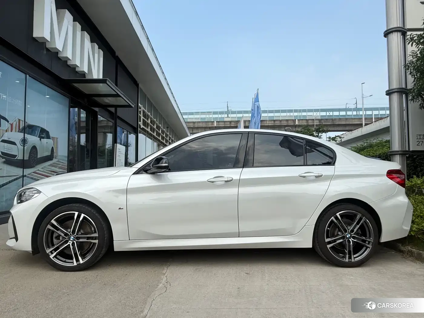 BMW 1 series 2021 Белый из Китая, фото 3