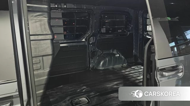 Hyundai Staria 2021 Серый из Кореи, фото 3