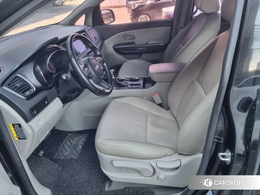 Kia The New Carnival 2019 из Кореи, фото 3