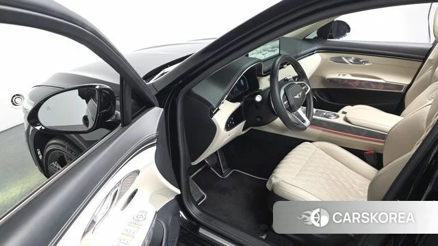 Genesis GV70 2024 Черный из Кореи, фото 3