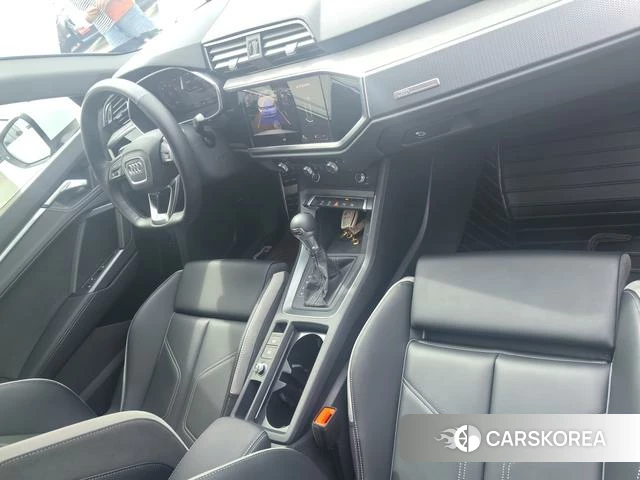 Audi Q3 2024 Белый из Китая, фото 3