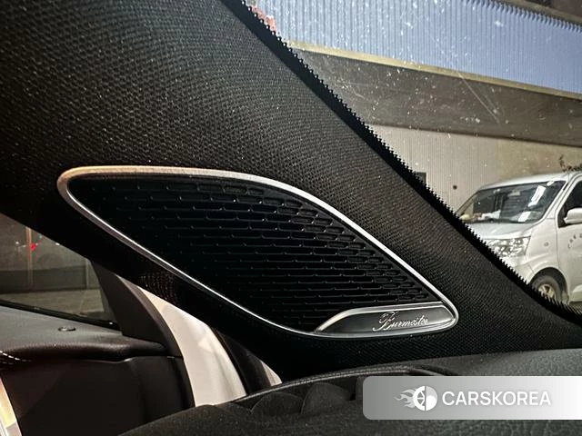 Mercedes-Benz Class A AMG (imported) 2022 Белый из Китая, фото 3