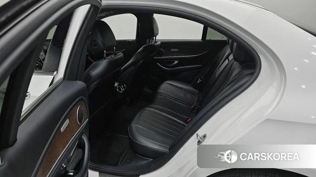 Mercedes-Benz E-Class W213 id 4525413 из Кореи 3