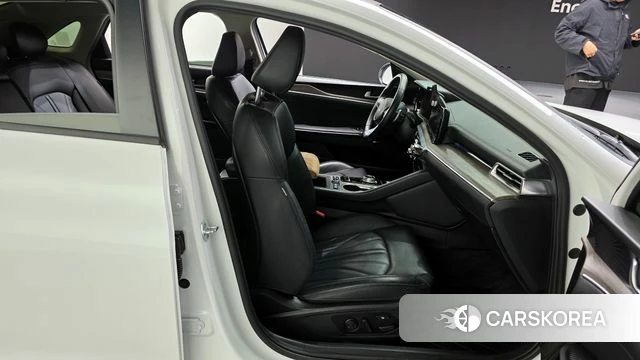 Kia K5 3rd generation 2022 Белый из Кореи, фото 3