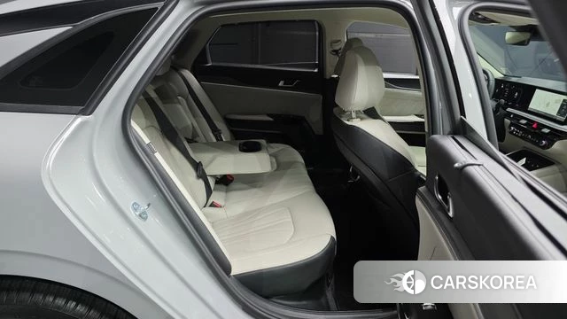 Kia The New K5 Hybrid 3rd generation 2026 Серебристо-серый из Кореи, фото 3
