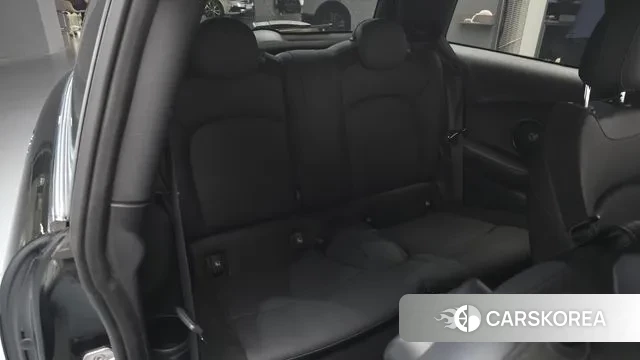 Mini Cooper Electric 2023 Черный из Кореи, фото 3