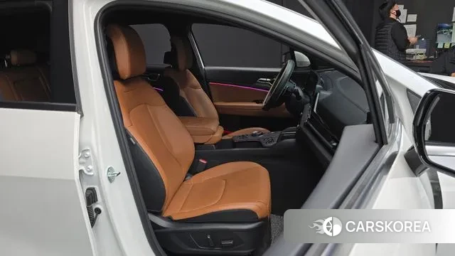 Kia Sportage 5th Generation 2023 Белый из Кореи, фото 3