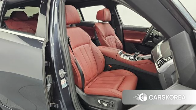 BMW X6 (G06) 2021 Небесно-голубой из Кореи, фото 3