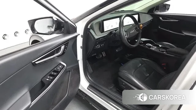 Kia EV6 2021 Белый из Кореи, фото 3