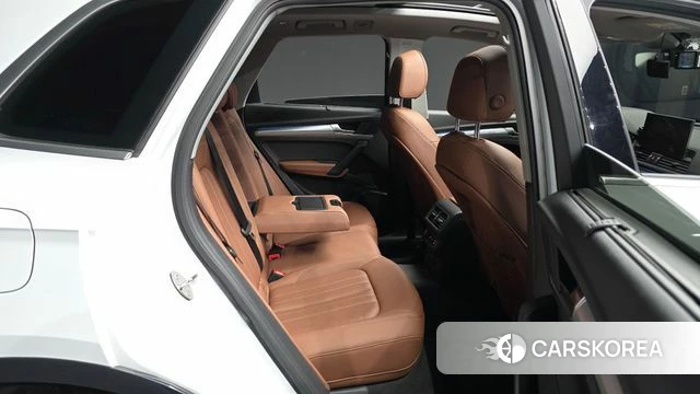 Audi Q5 (FY) 2022 Белый из Кореи, фото 3