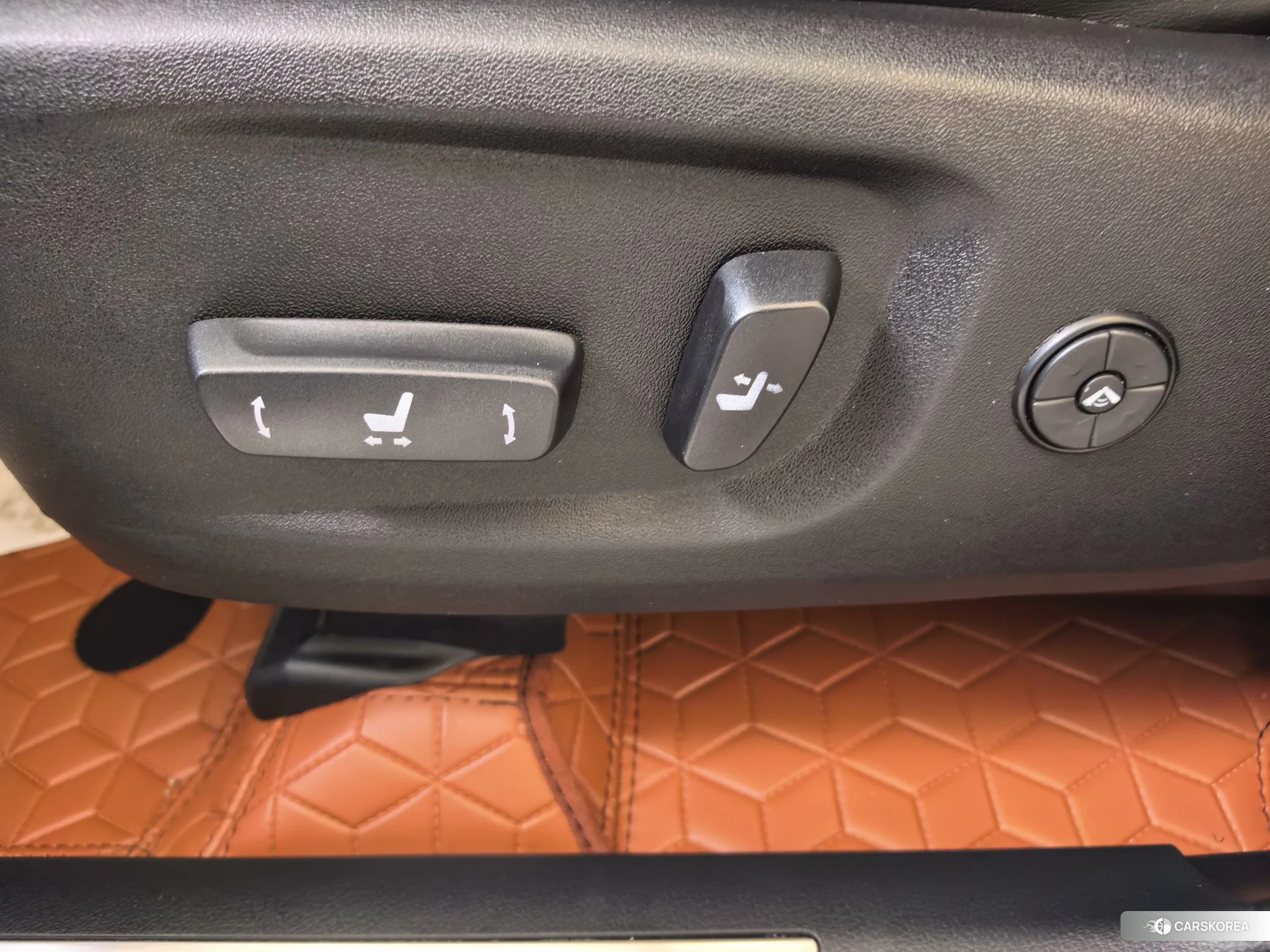 Lexus NX 2019 Белый из Китая, фото 3